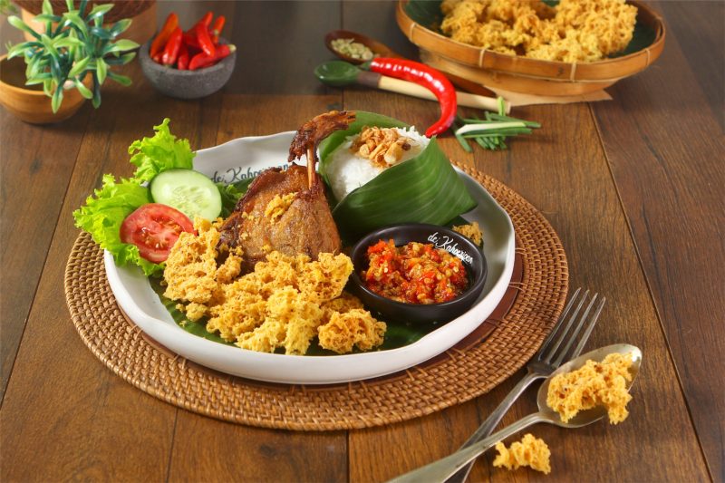 Bebek Kremes + Nasi